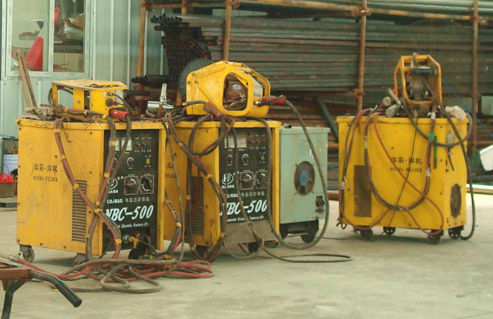 焊机